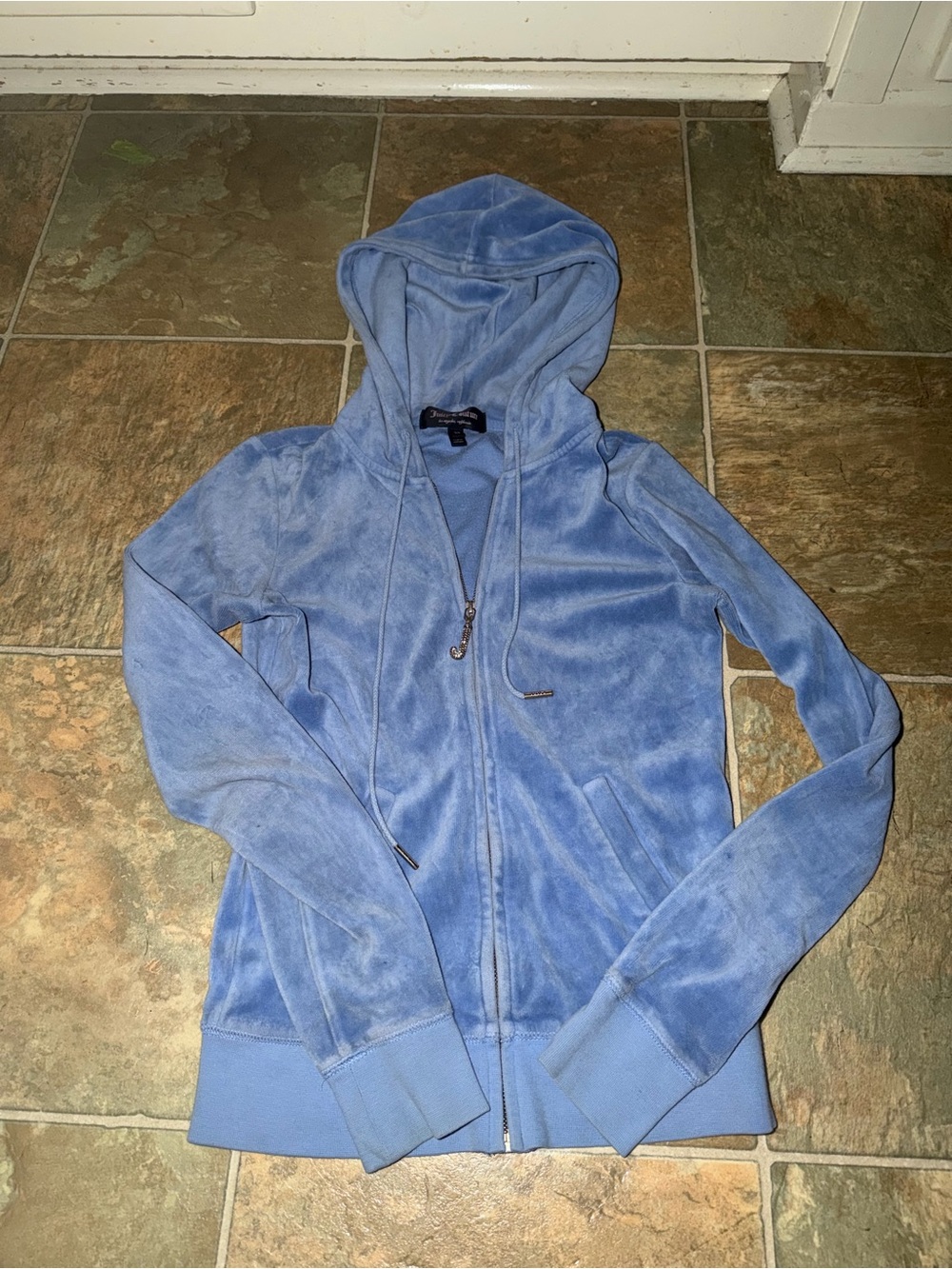 Vintage Juicy Couture Y2K Light Blue Velour Zip-Up Hoodie Jacket